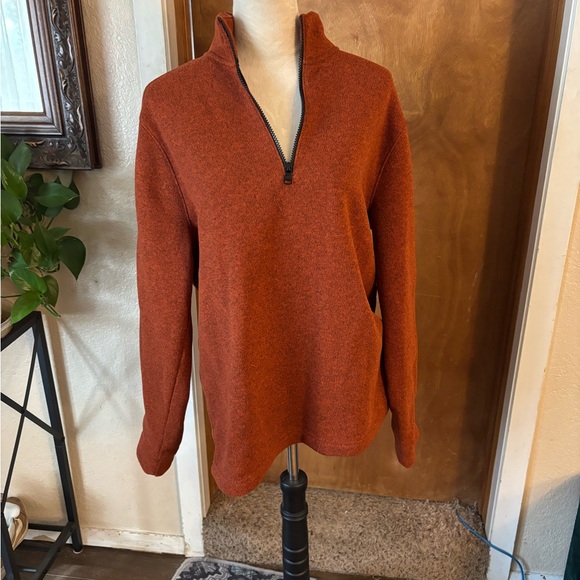 Banana republic
Men’s size large - Picture 3 of 9